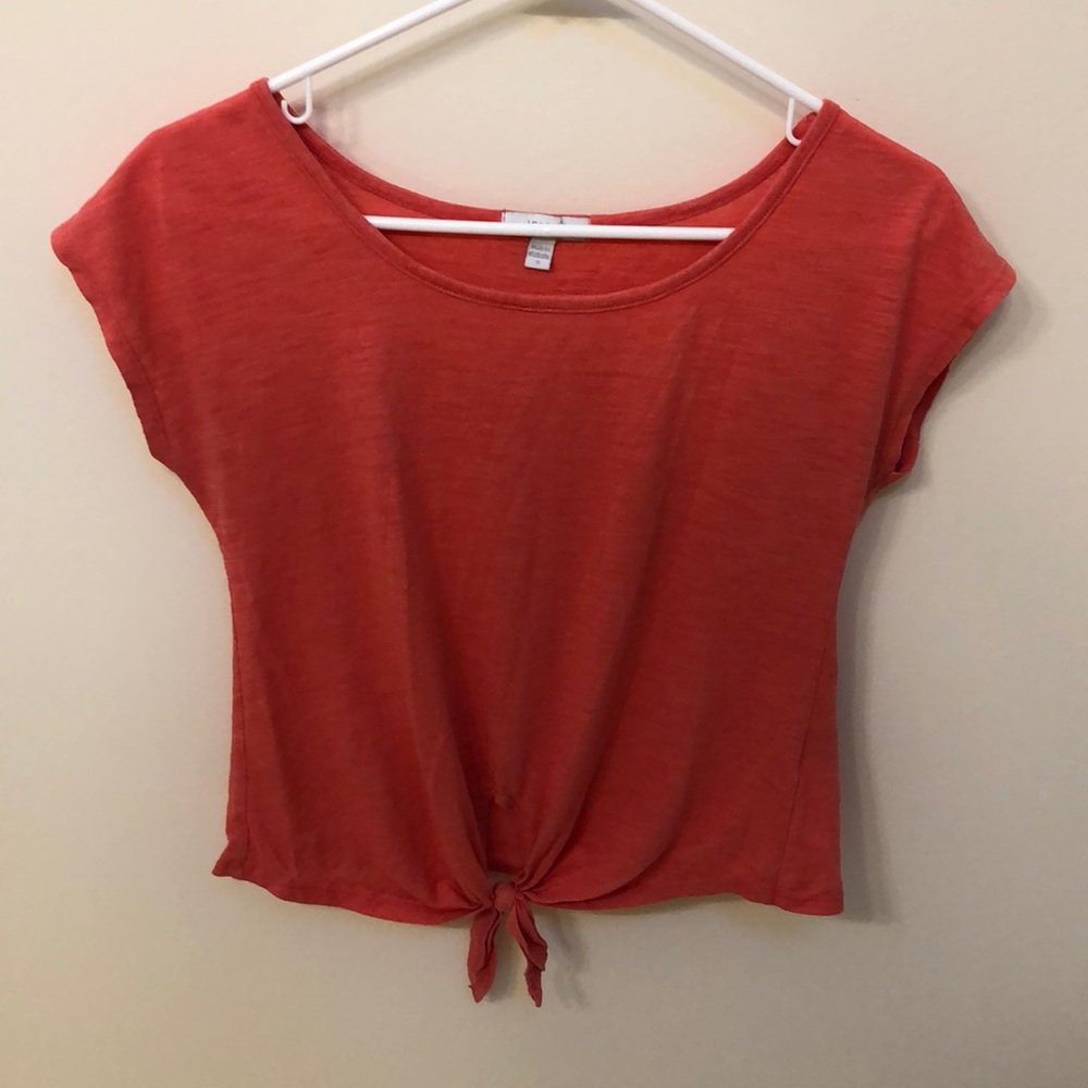 Delia’s Knot Front T-shirt